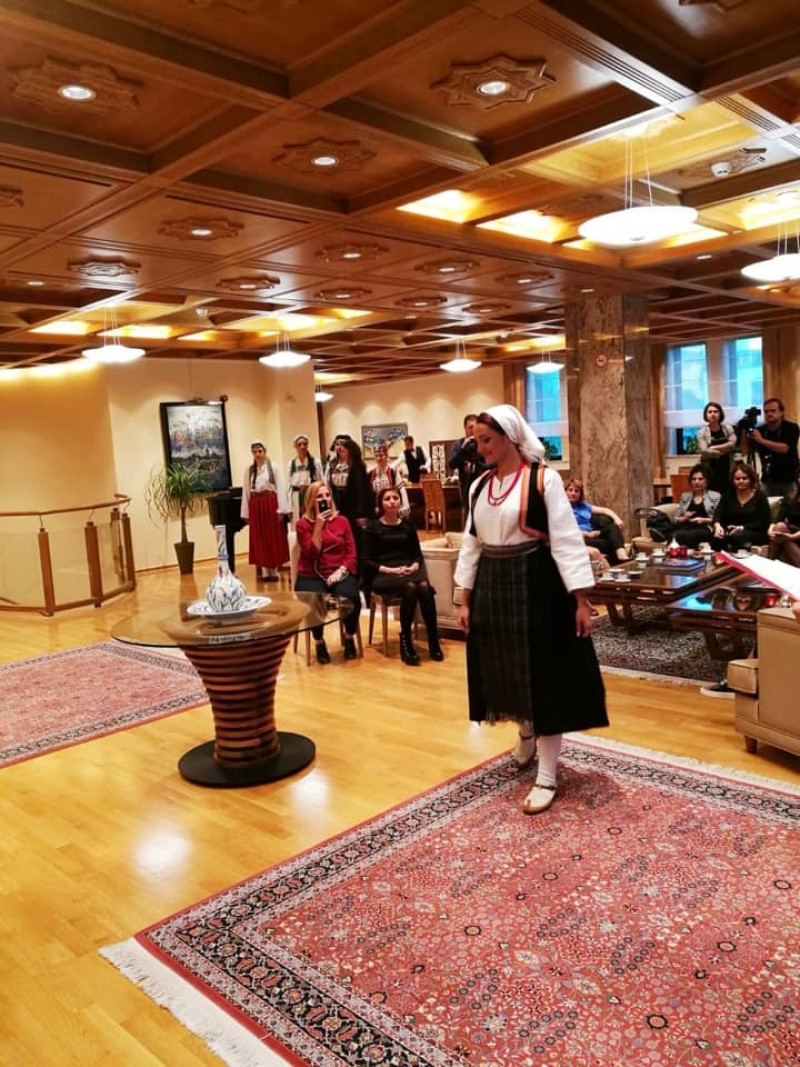 Fashion show of traditional women's costumes from B&H