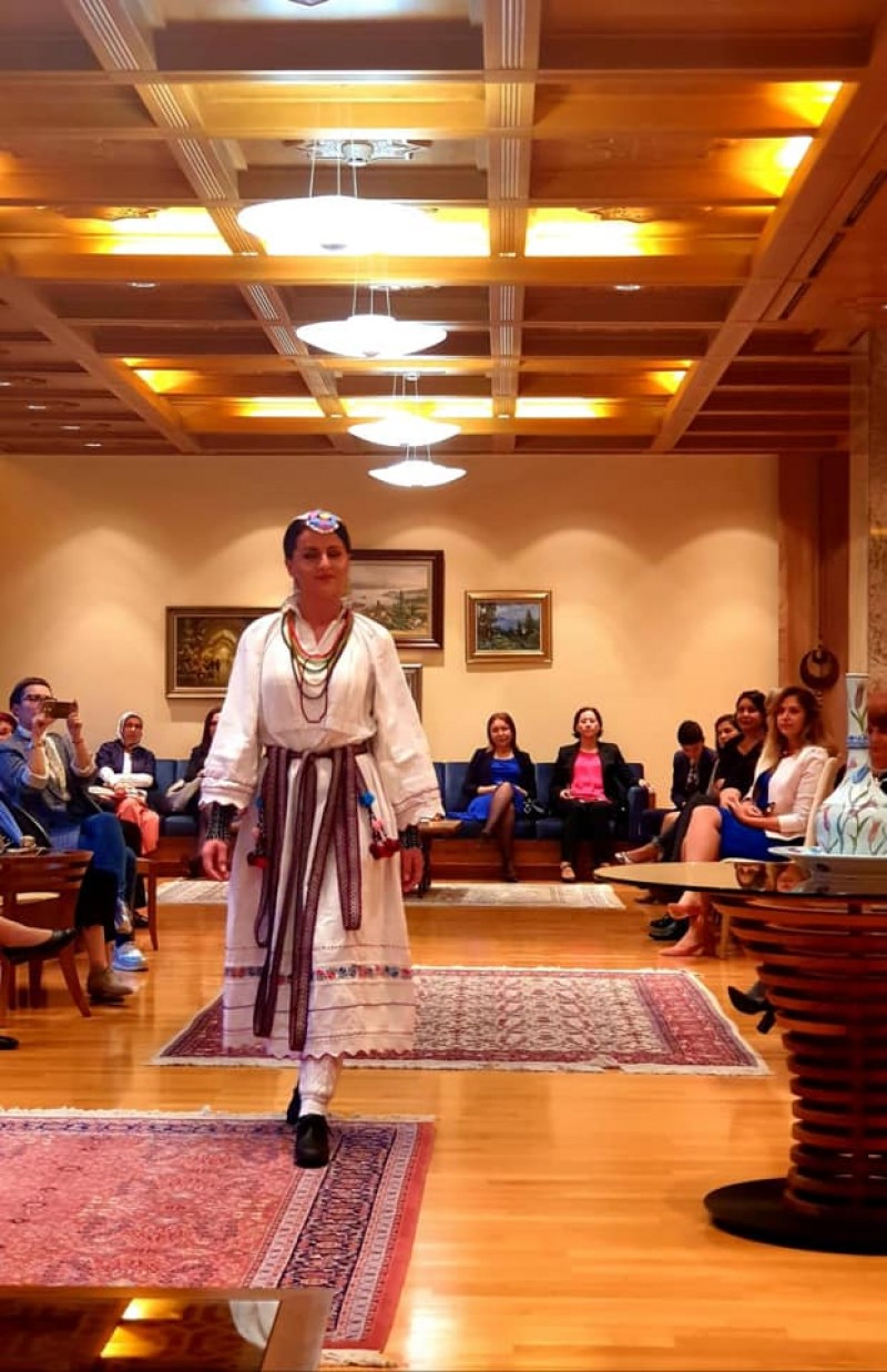 Fashion show of traditional women's costumes from B&H