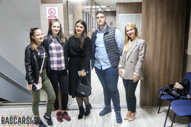 Turska glazbena skupina GÖNÜLDEN