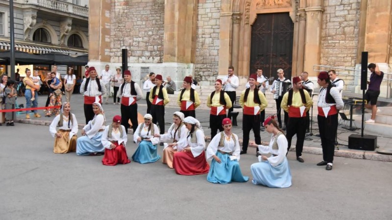 Sarajevske ljetne noći tradicije