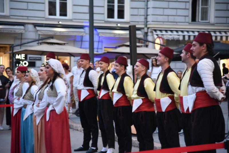 Sarajevske ljetne noći tradicije